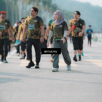 Runner Photo 6455343