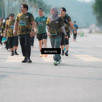 Runner Photo 6455345
