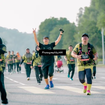 Runner Photo 6455349