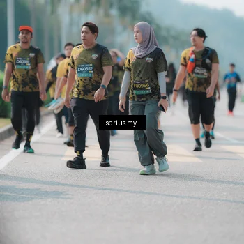 Runner Photo 6455356