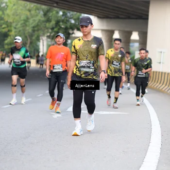Runner Photo 6455443
