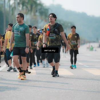 Runner Photo 6455449