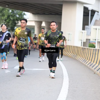 Runner Photo 6455499