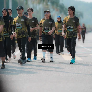 Runner Photo 6455501