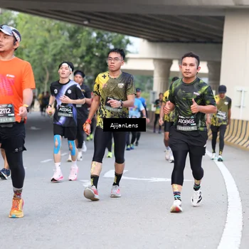 Runner Photo 6455545