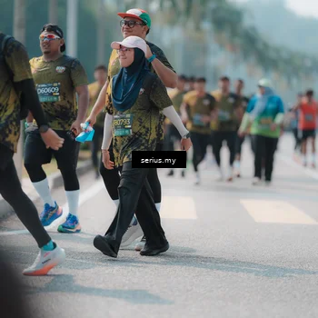 Runner Photo 6455646