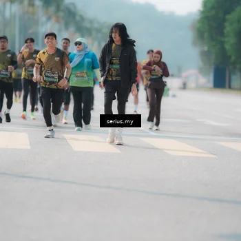 Runner Photo 6455647