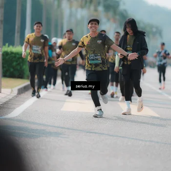Runner Photo 6455693