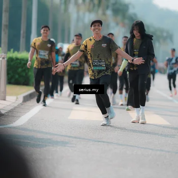 Runner Photo 6455695
