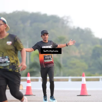 Runner Photo 6455719