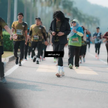 Runner Photo 6455727
