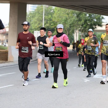 Runner Photo 6455738
