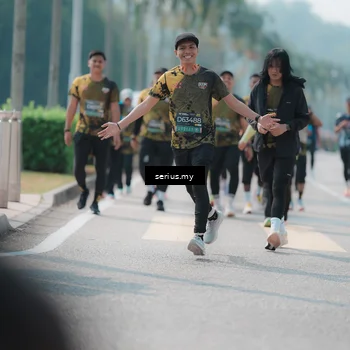 Runner Photo 6455756