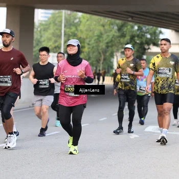 Runner Photo 6455795