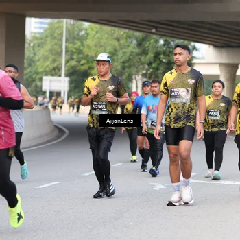 Runner Photo 6455819