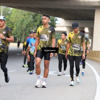 Runner Photo 6455876
