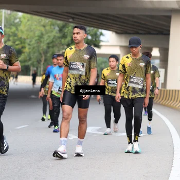 Runner Photo 6455879