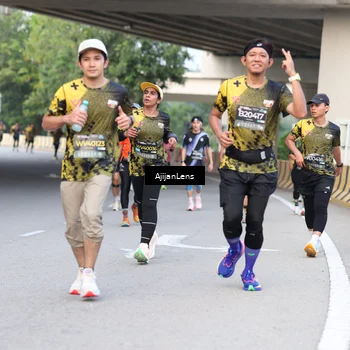 Runner Photo 6455900