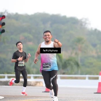 Runner Photo 6455909