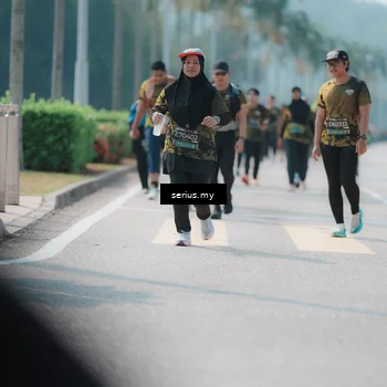 Runner Photo 6455925
