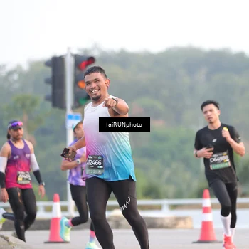 Runner Photo 6455971