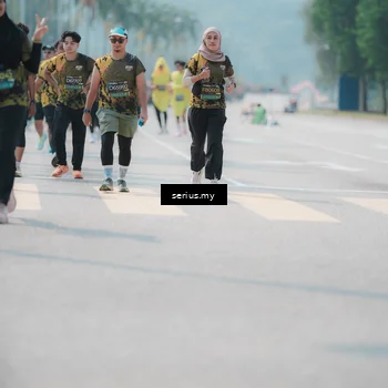 Runner Photo 6456007