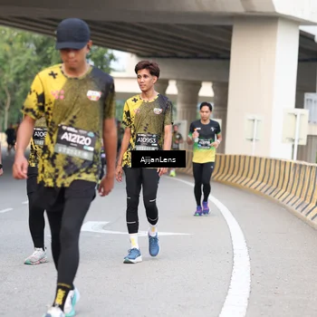 Runner Photo 6456010
