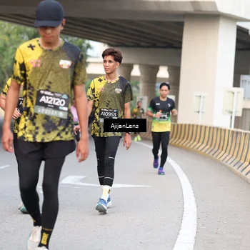 Runner Photo 6456023