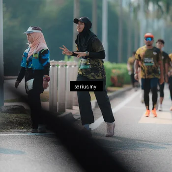 Runner Photo 6456032