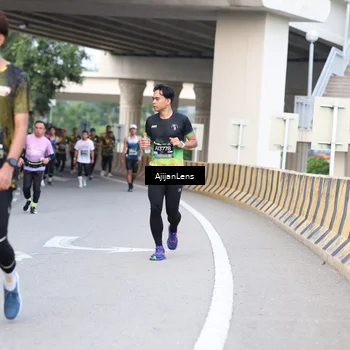 Runner Photo 6456038