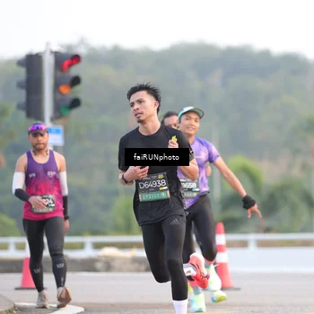 Runner Photo 6456046