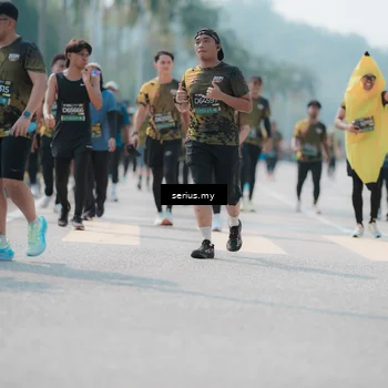 Runner Photo 6456069