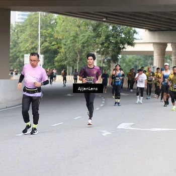 Runner Photo 6456110