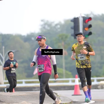 Runner Photo 6456131