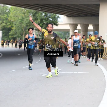 Runner Photo 6456160