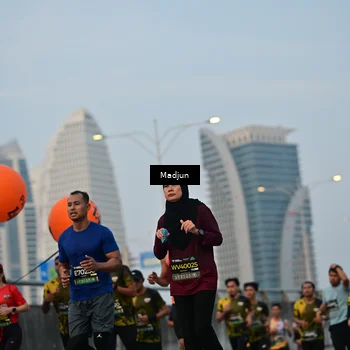 Runner Photo 6456164