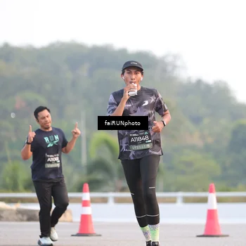 Runner Photo 6456172