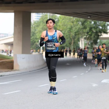 Runner Photo 6456224