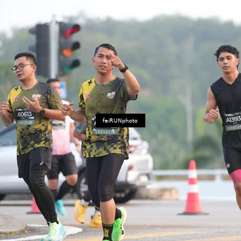 Runner Photo 6456244