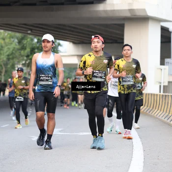 Runner Photo 6456279