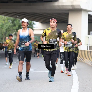 Runner Photo 6456289