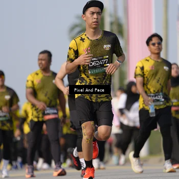 Runner Photo 6456300