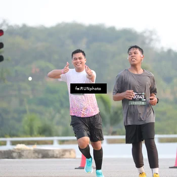 Runner Photo 6456306