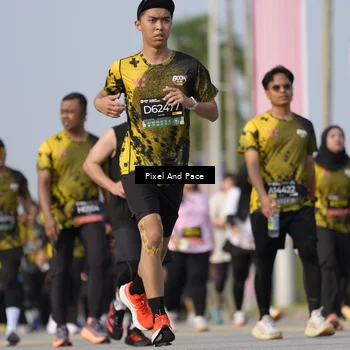 Runner Photo 6456326