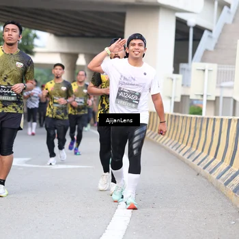 Runner Photo 6456332