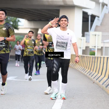 Runner Photo 6456357