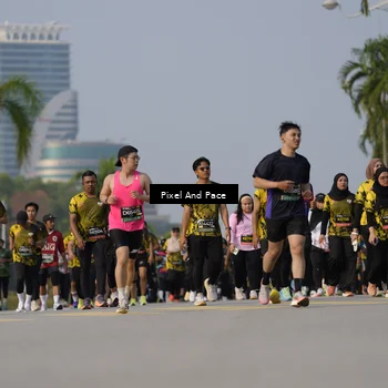 Runner Photo 6456378
