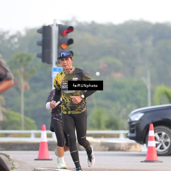 Runner Photo 6456385