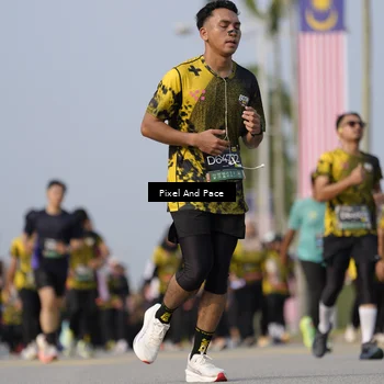 Runner Photo 6456388