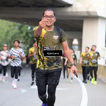 Runner Photo 6456401